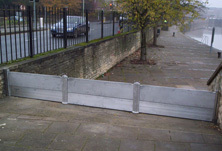 Waterwall flood barrier
